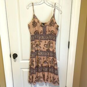 Natura Summer Dress with Beaded Embellishments